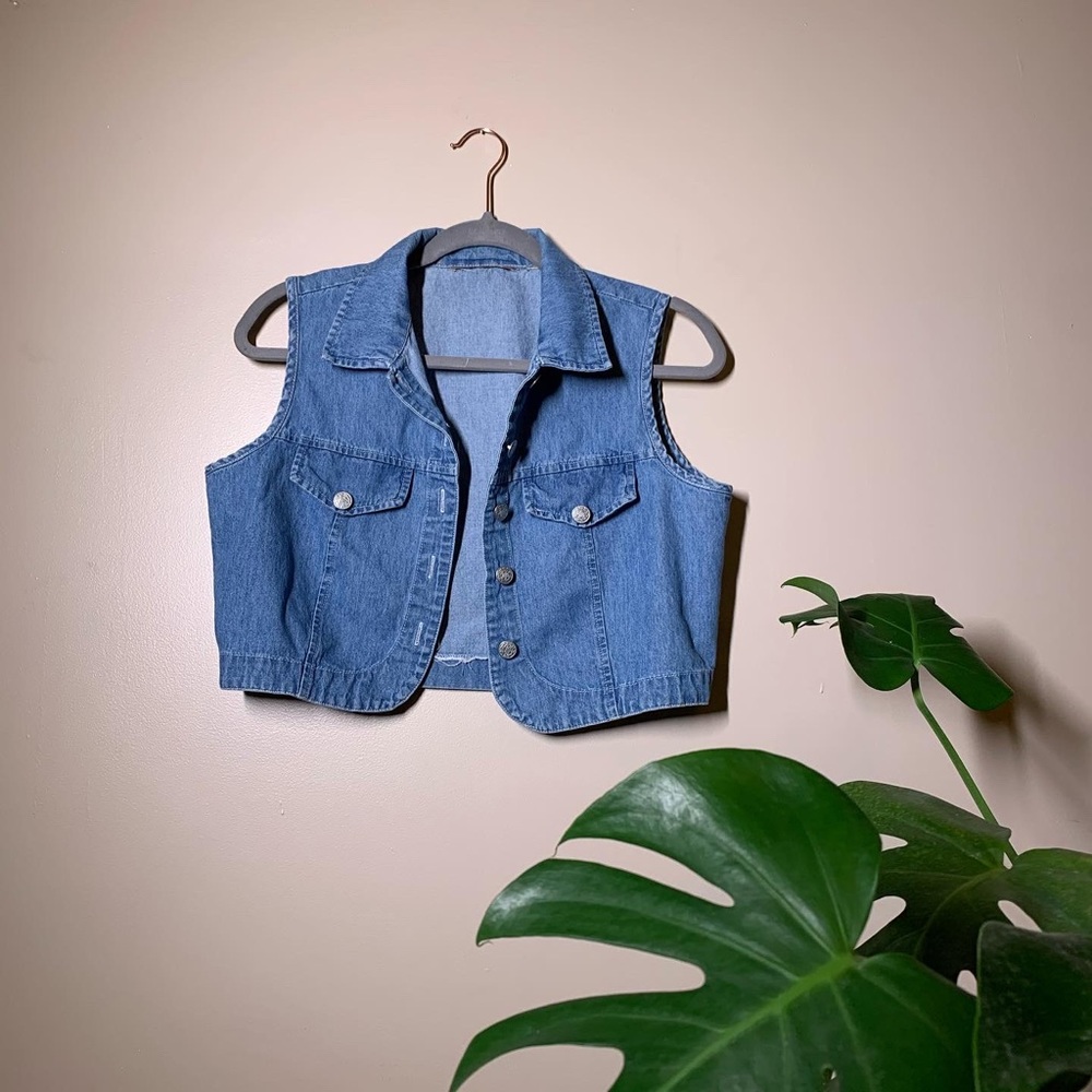 Vintage denim cropped vest | size M.